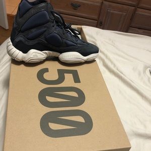 Yeezys size 9.5